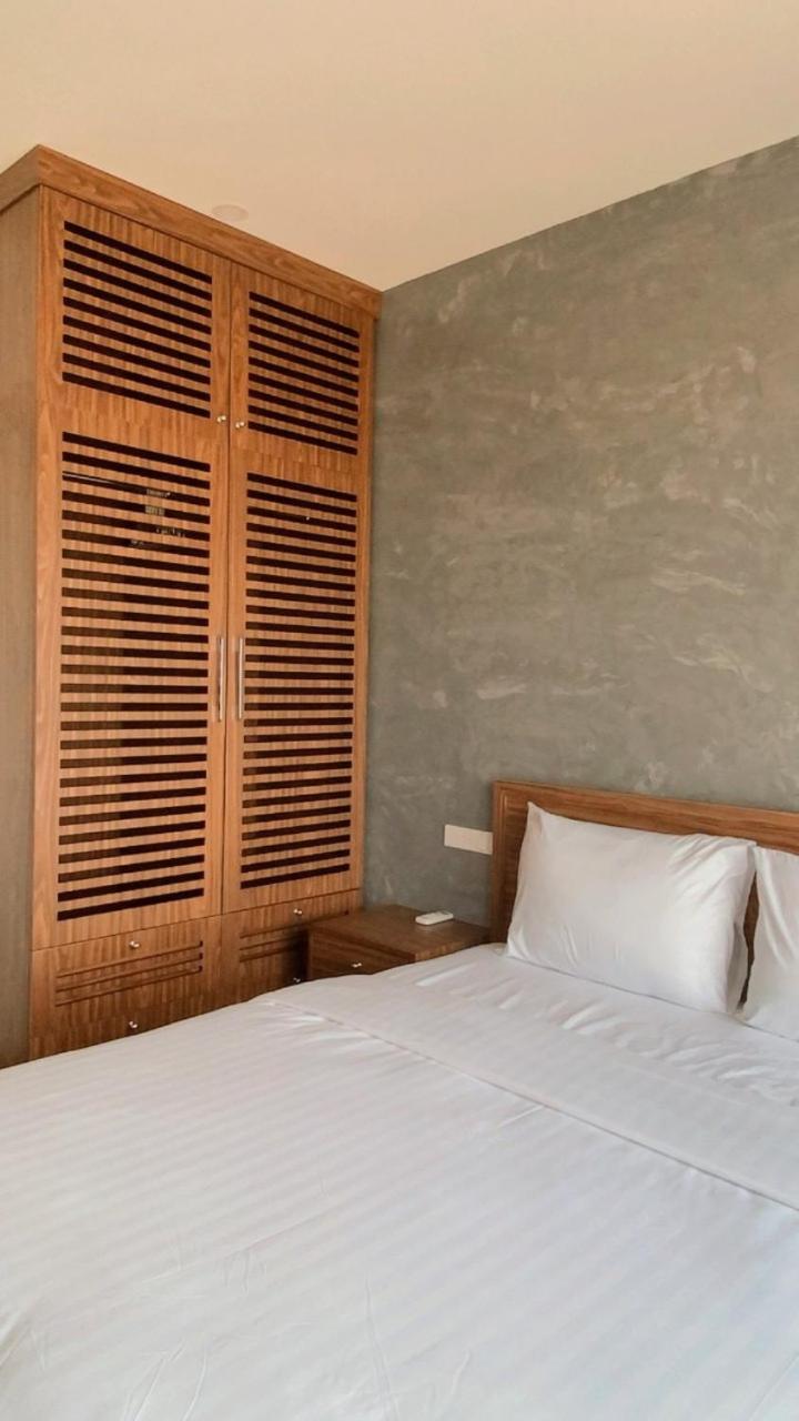 Lala Apartment And Hotel Da Nang Bagian luar foto